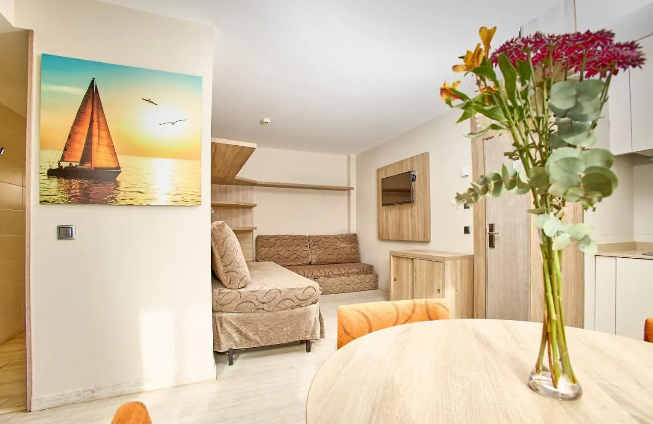 Leonardo Suites Hotel Mallorca Calvia Torrenova 4*,